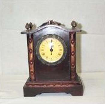 orologio_tavolo_legno